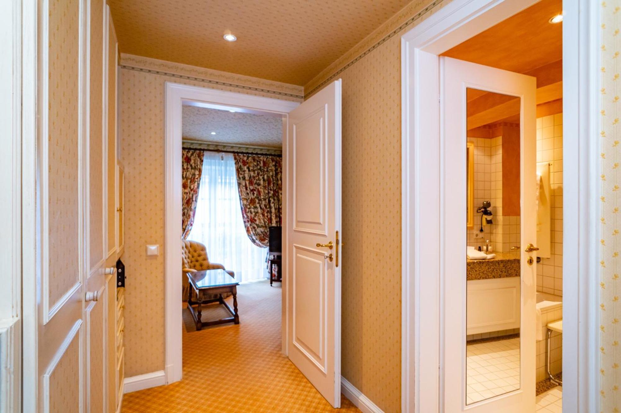 Stadt Hamburg 5*